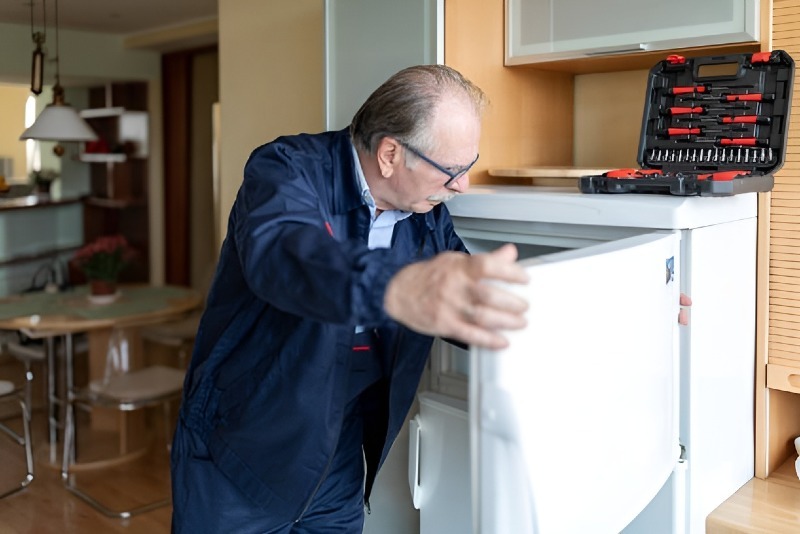 Refrigerator repair in Santee